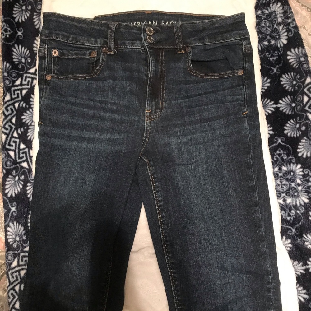 American Eagle women’s artist flare jeans - Picture 2 of 4
